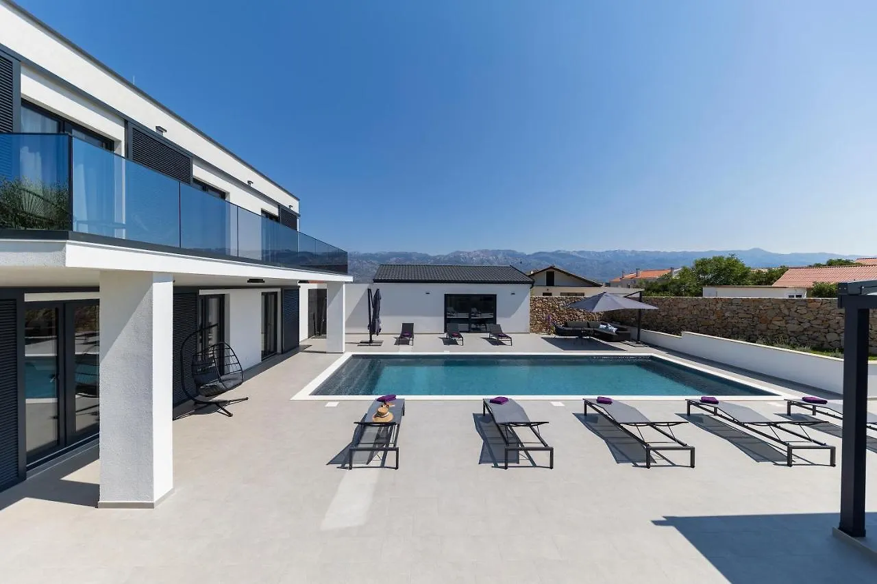 Villa Royal Rock Razanac Croatia