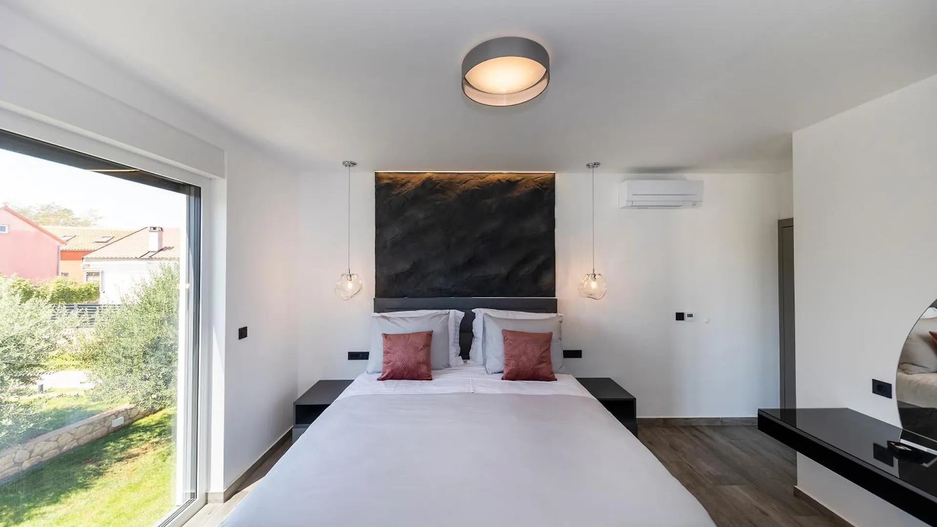 Villa Royal Rock Razanac