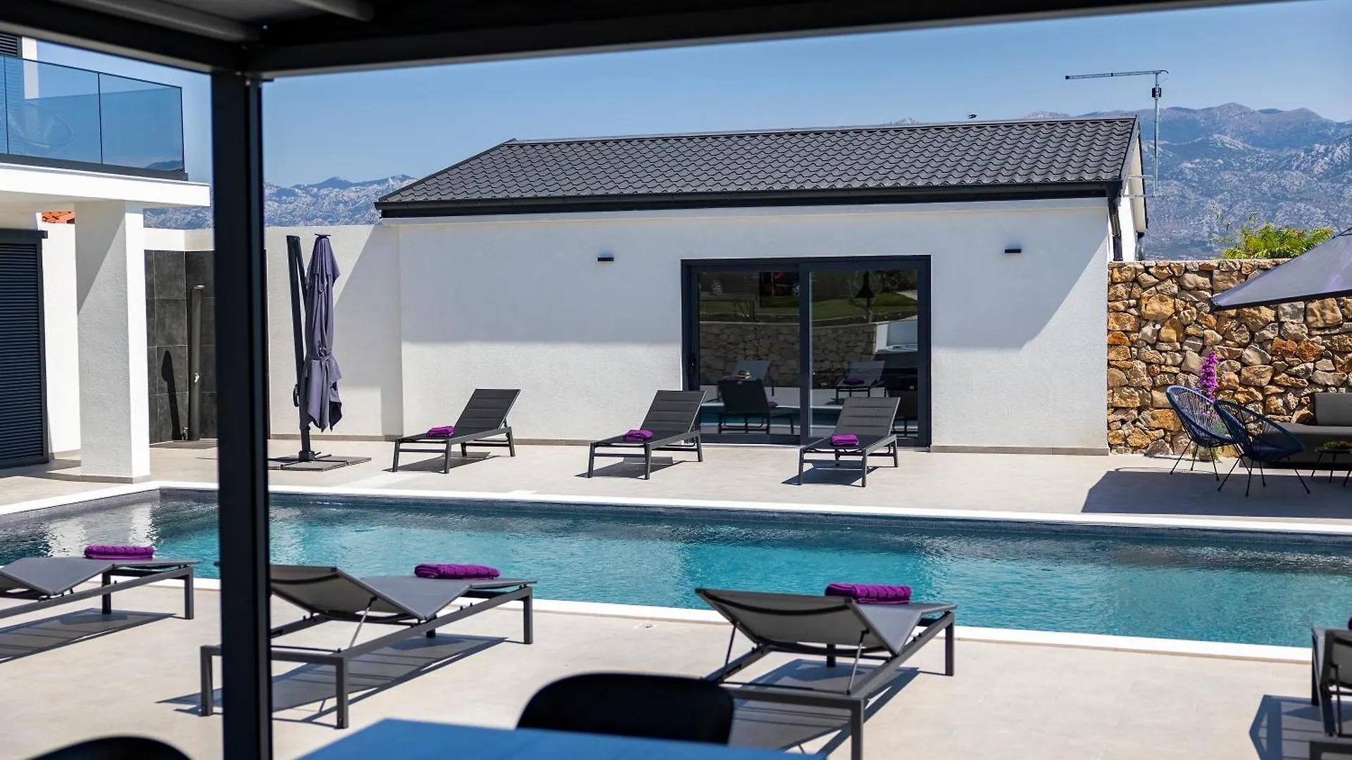 Villa Royal Rock Razanac