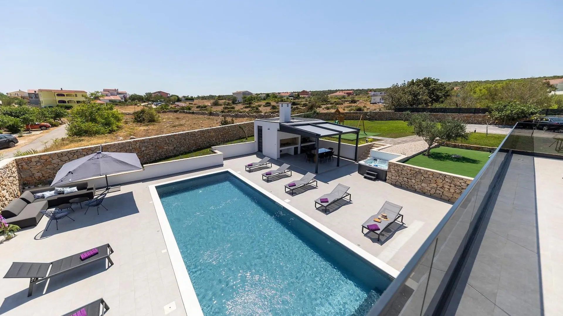 Villa Royal Rock Razanac Croatia